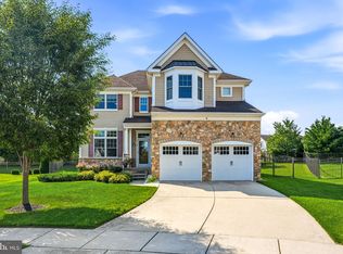 7 Transom Ct, Mount Laurel, NJ 08054