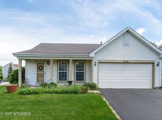 2131 Aberdeen Dr, Carpentersville, IL 60110