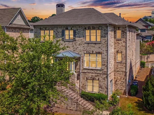 1067 Merrivale Chase, Roswell, GA 30075