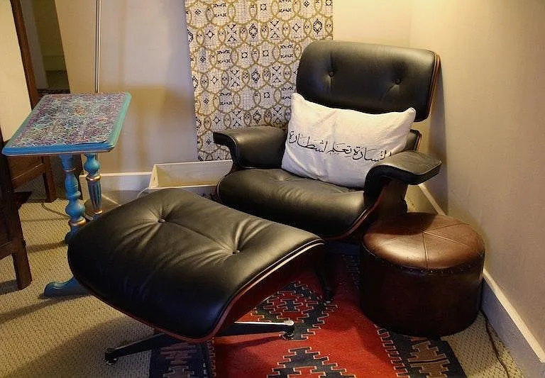 Sitting Area