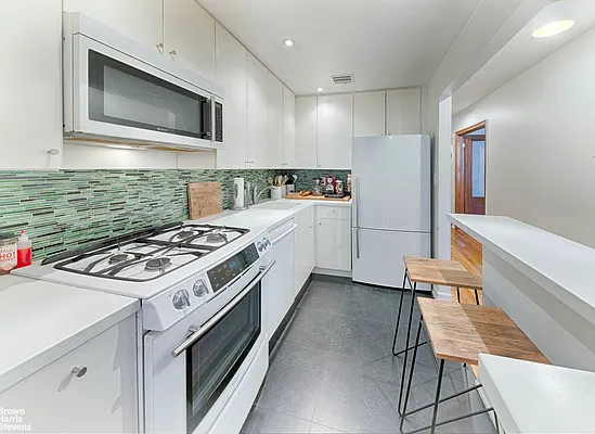 Sold by Brown Harris Stevens | media 17