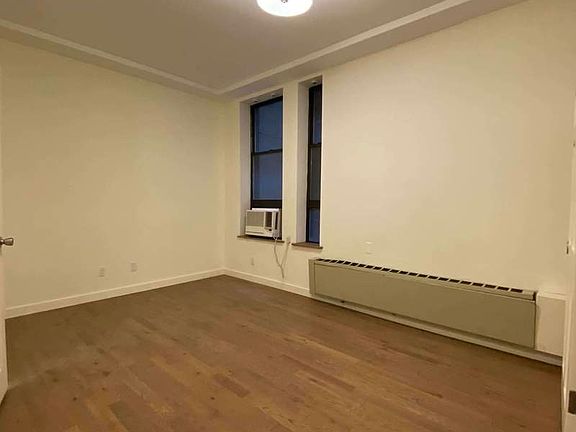 4th image of 106 Fulton St APT 5D