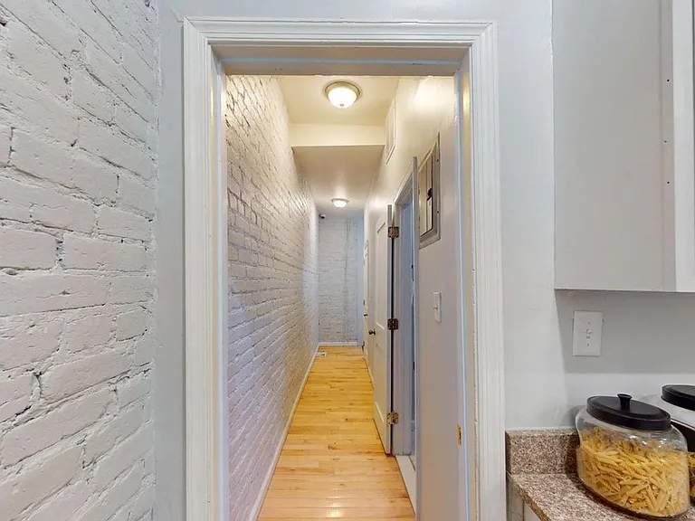 1228 Fairmont St NW — Photo 12