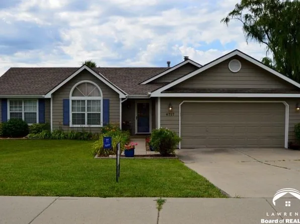 4717 W 25th St, Lawrence, KS 66047
