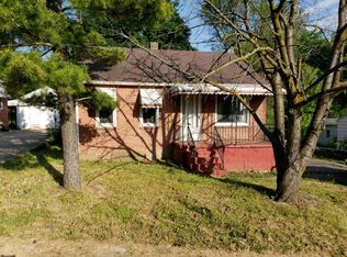 2070 Lavelle Rd, Flint, MI 48504