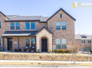 208 Spring Hill Rd, Flower Mound, TX 75028