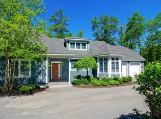3 Cherrywood Ln #3, Falmouth, ME 04105