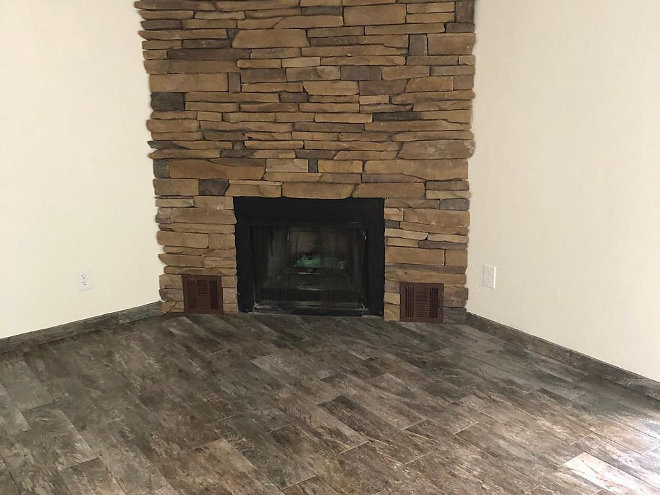 1st image of 178-2601 W Broadway Blvd #178