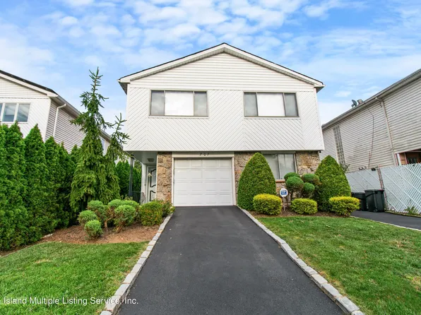 707 Harris Ave, Staten Island, NY 10314