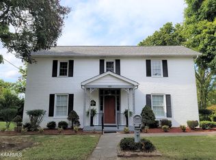 129 W Ford Valley Rd, Knoxville, TN 37920