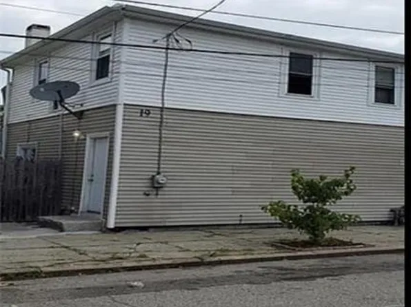 19 Warren St, Providence, RI 02907