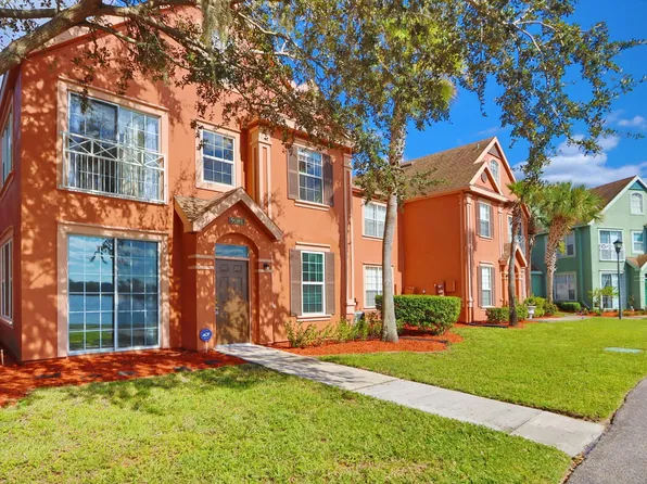 9088 Lake Chase Island Way, Tampa, FL 33626
