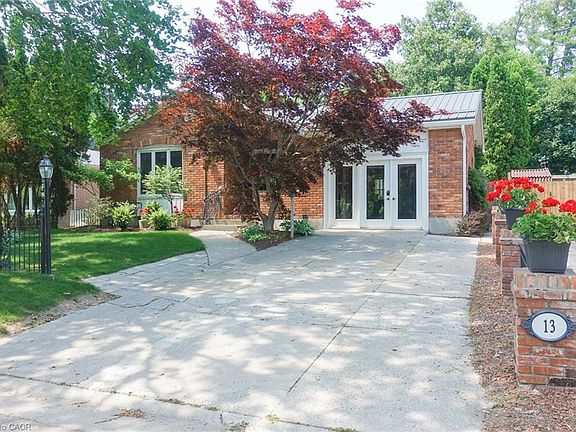 2nd image of 13 Kelly Ave
