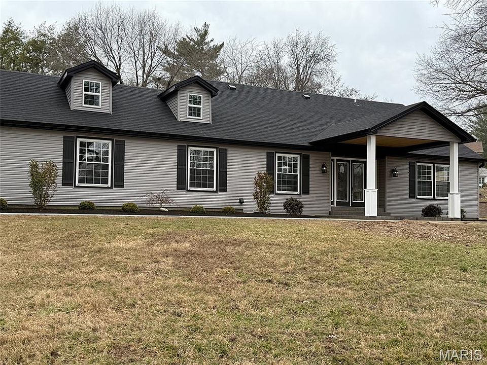 1st image of 295 Ridge Trail Dr