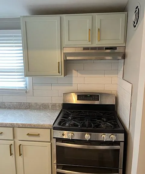 3208 Darwood Dr — Photo 14