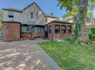 14716 Grand Central Pkwy, Briarwood, NY 11435