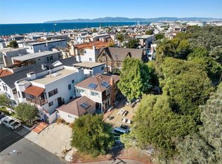477 30th St, Manhattan Beach, CA 90266