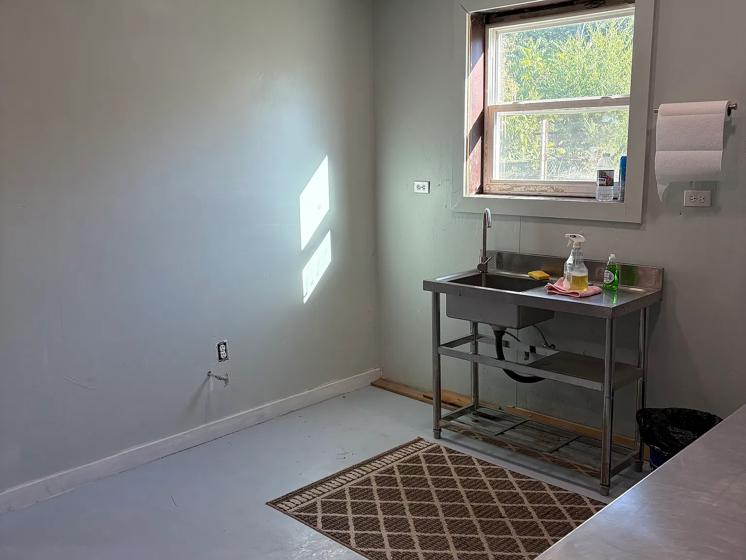 1 bed, 5000 sqft, $2,750 — Photo 2
