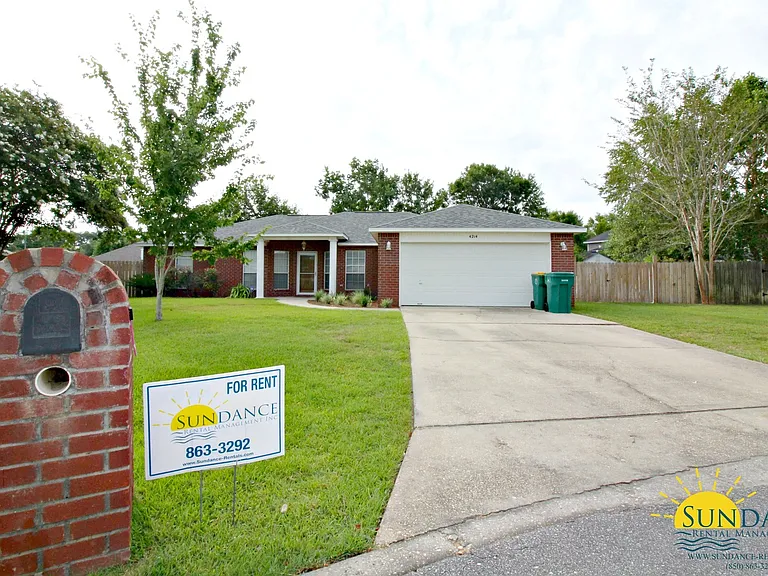 4214 Mainsail Dr — Photo 1