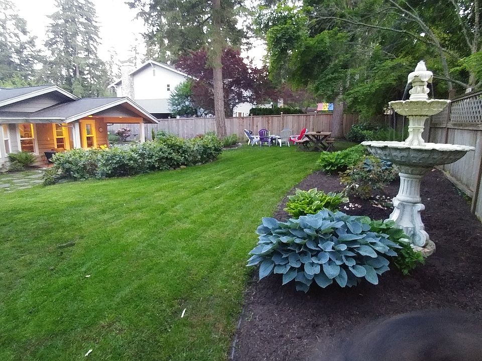 2nd image of 3023 165th Pl NE