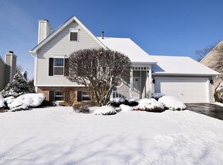 1463 S Tyler Rd, St Charles, IL 60174