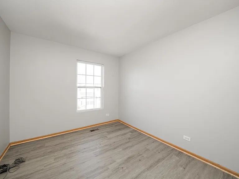1688 W Turtle Creek Ln — Photo 14