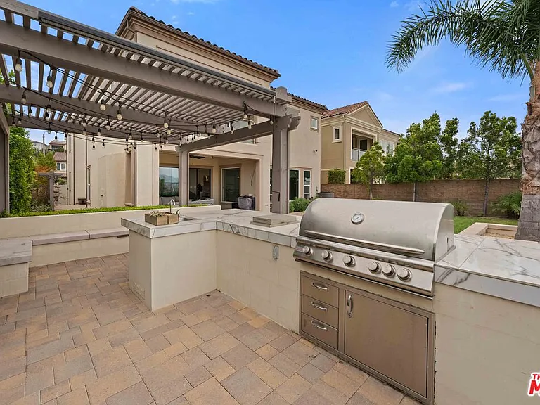11925 N Ricasoli Way — Photo 40