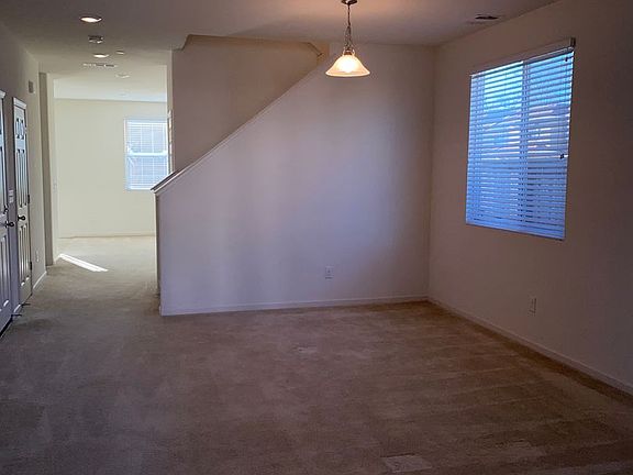 2nd image of 4731 Sweeney Cir