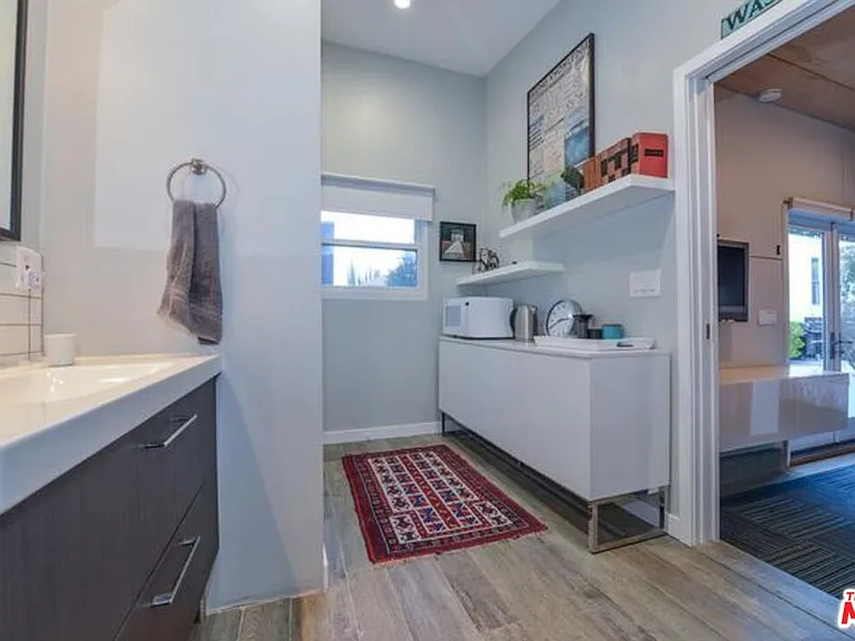 4155 Lincoln Ave — Photo 29