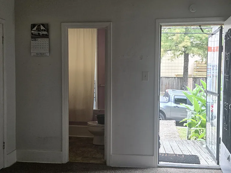 84 Angelus St #1 — Photo 4