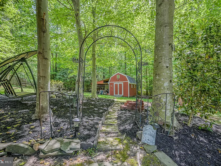 12510 Basswood Dr — Photo 7