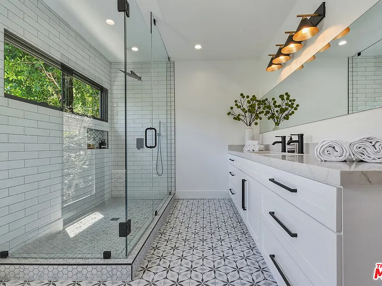 3721 Woodcliff Rd — Photo 22