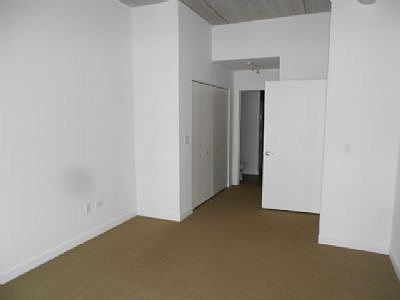 5th image of 845 N Kingsbury St #Gu83