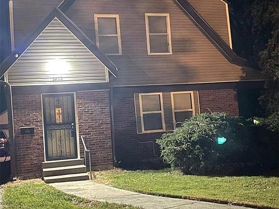 2nd image of 3822 E 63rd St