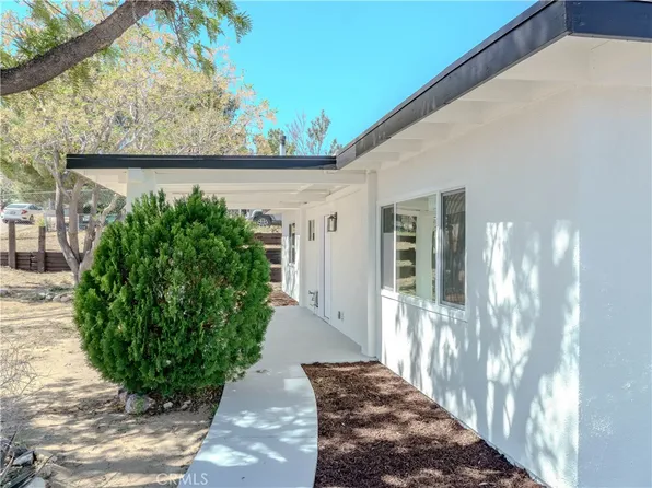 49126 Park Ave, Morongo Valley, CA 92256