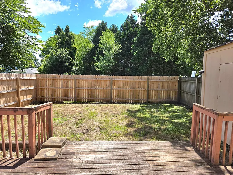 1315 River Birch Run S — Photo 18