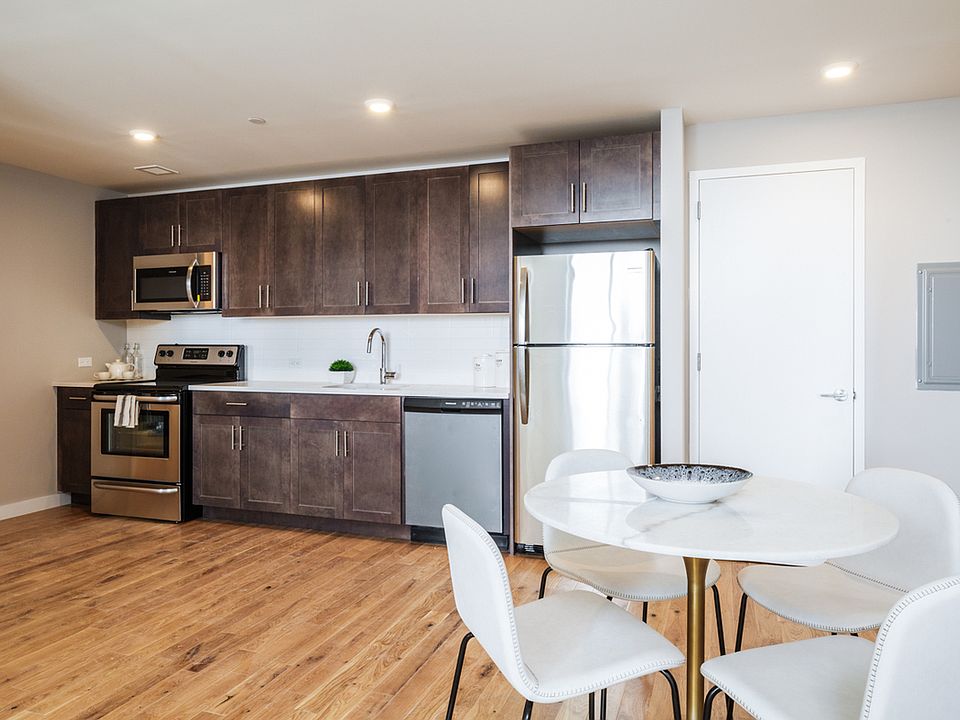 1st image of 14736 94th Ave APT 22N