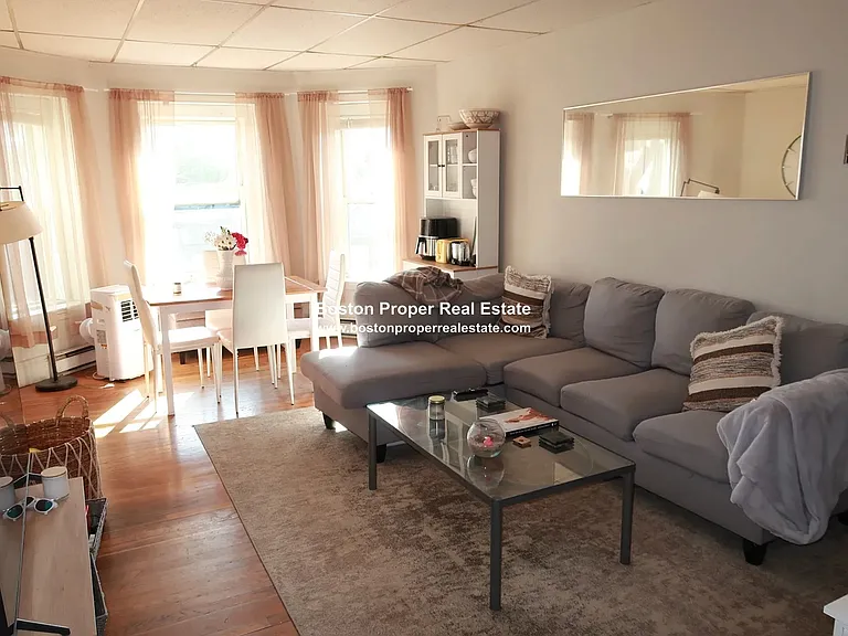36 Fairfield St #6 — Photo 12