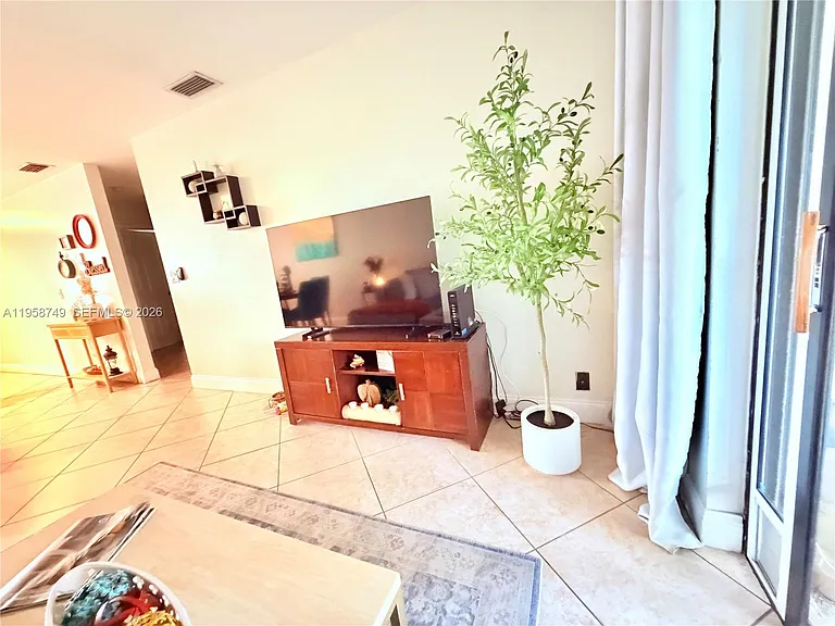 3370 Beau Rivage Dr #4-Q — Photo 28