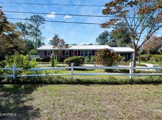 5336 Andover Rd, Wilmington, NC 28403