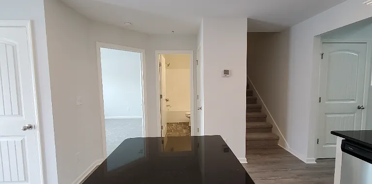 211 Ruth Way — Photo 14