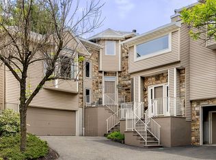140 Clarken Dr, West Orange, NJ