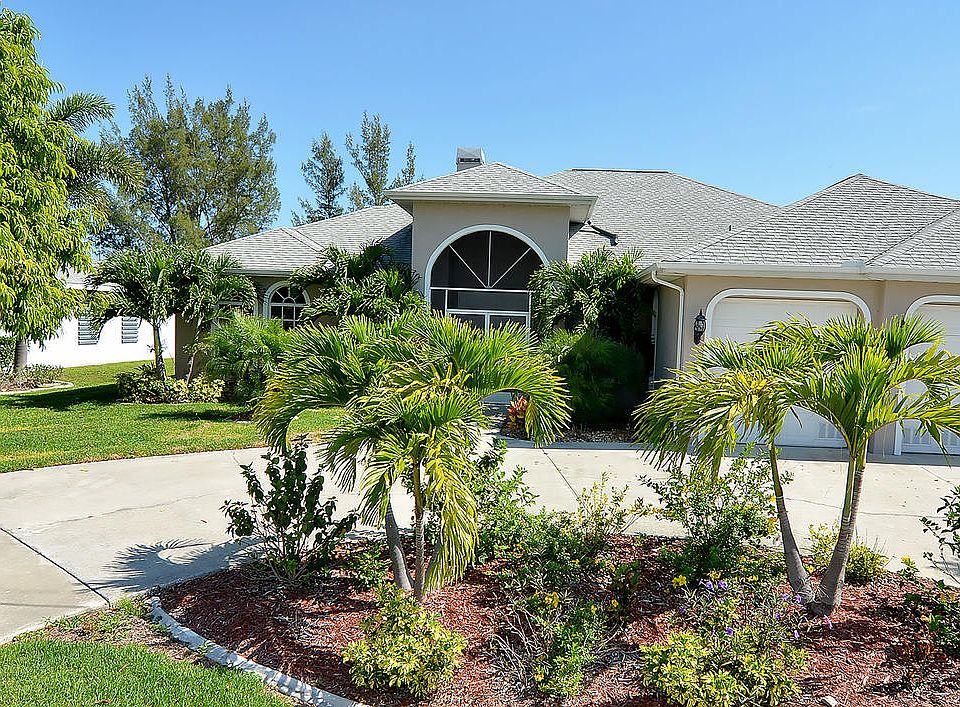 1st image of 1323 SW 47th Ter