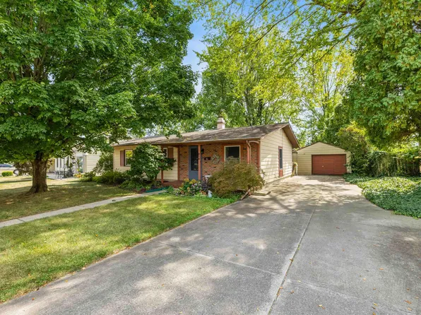 816 Warwick Ave, Fort Wayne, IN 46825