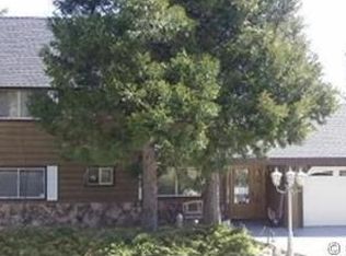 27621 Cedarwood Dr, Lake Arrowhead, CA 92352