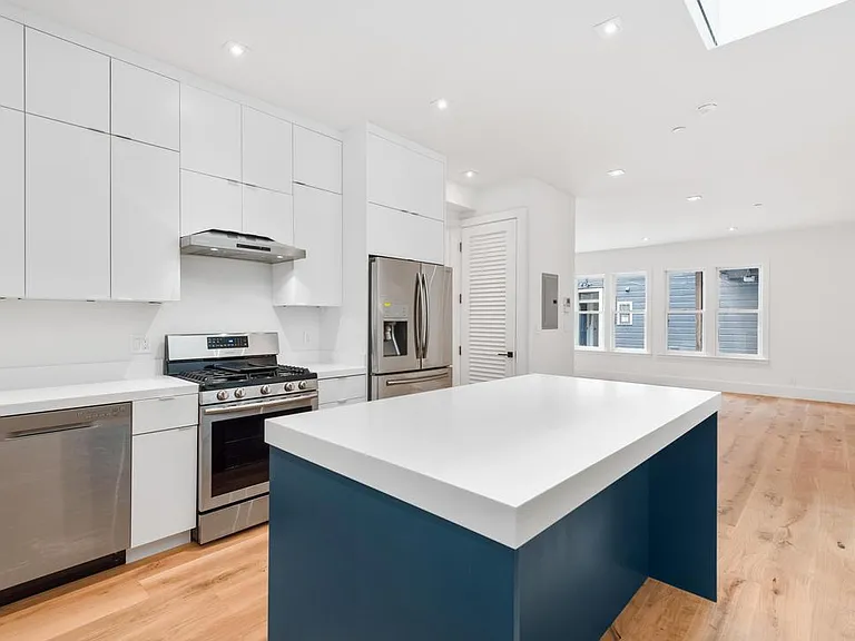 807 Treat Ave — Photo 8
