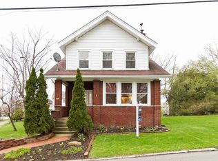 410 Tidball Ave, Grove City, PA 16127