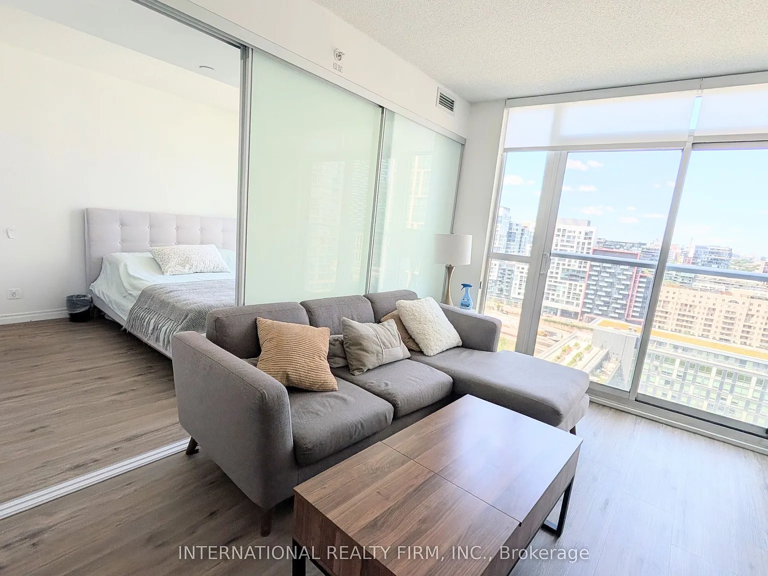 1 bed, $2,300 — Photo 2