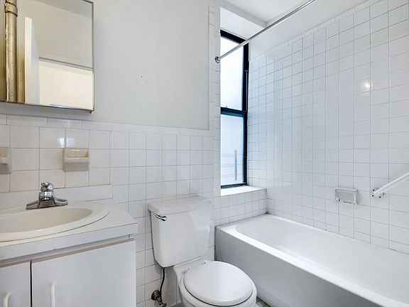 5th image of 185 E 2nd St APT 4B
