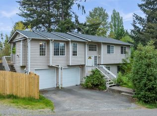 2620 NE 136th St, Seattle, WA 98125
